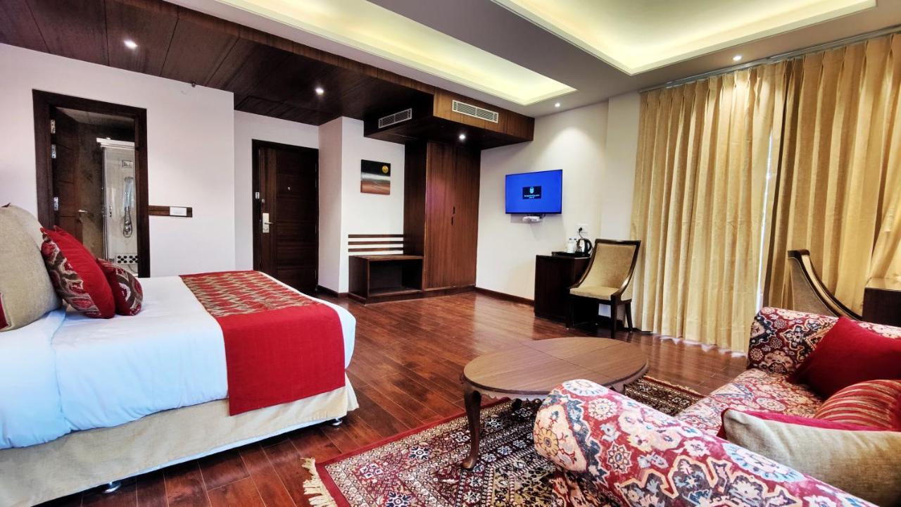 Royale Retreat - Luxury In