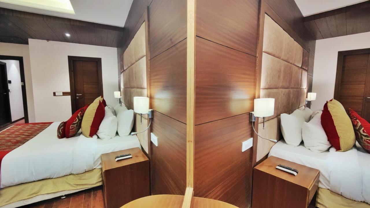 Royale Retreat - Luxury In