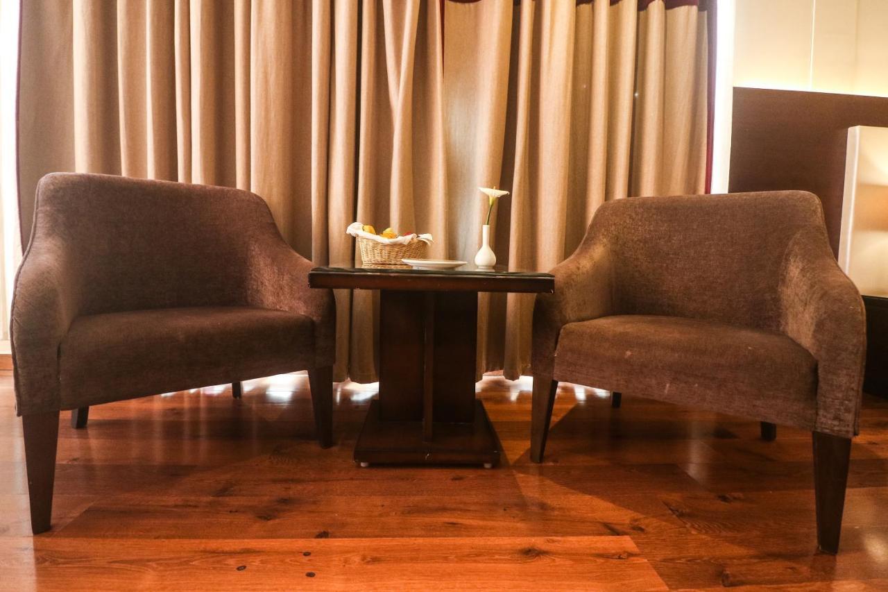 Marigold Sarovar Portico 4*