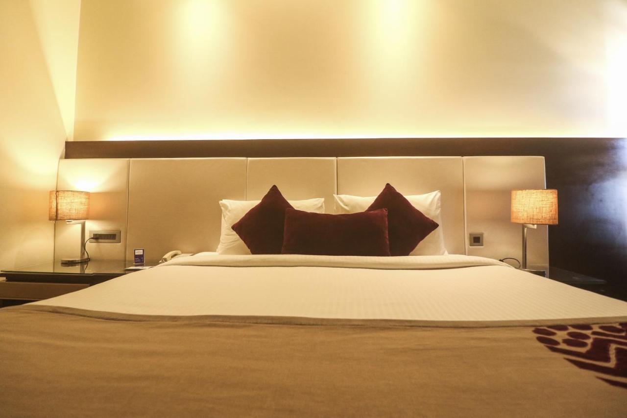 Marigold Sarovar Portico Resort 4*