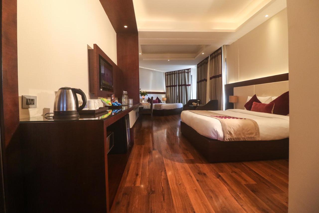 Marigold Sarovar Portico 4*