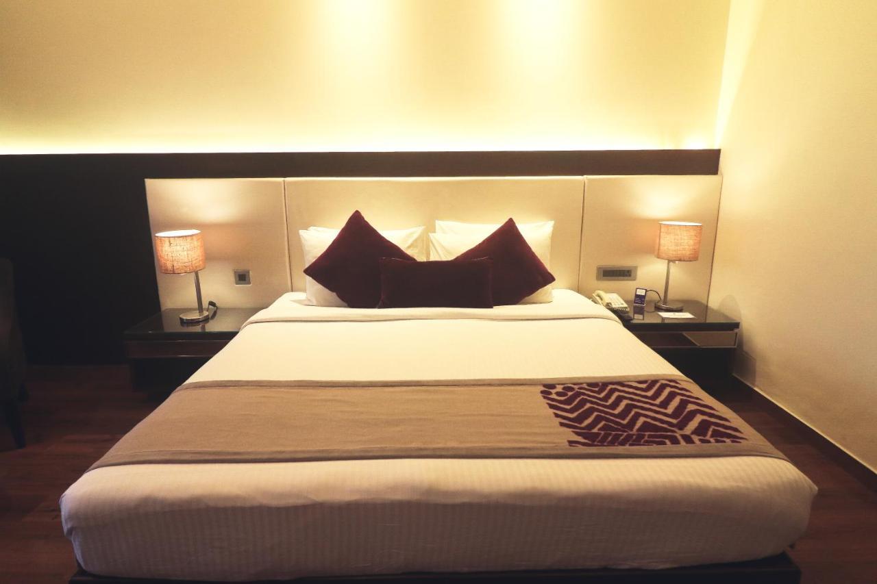 Marigold Sarovar Portico Resort 4*