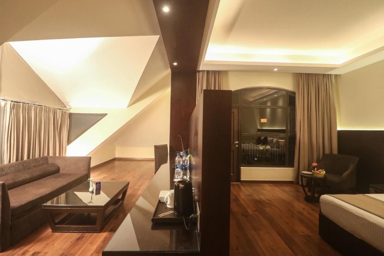 Marigold Sarovar Portico 4*