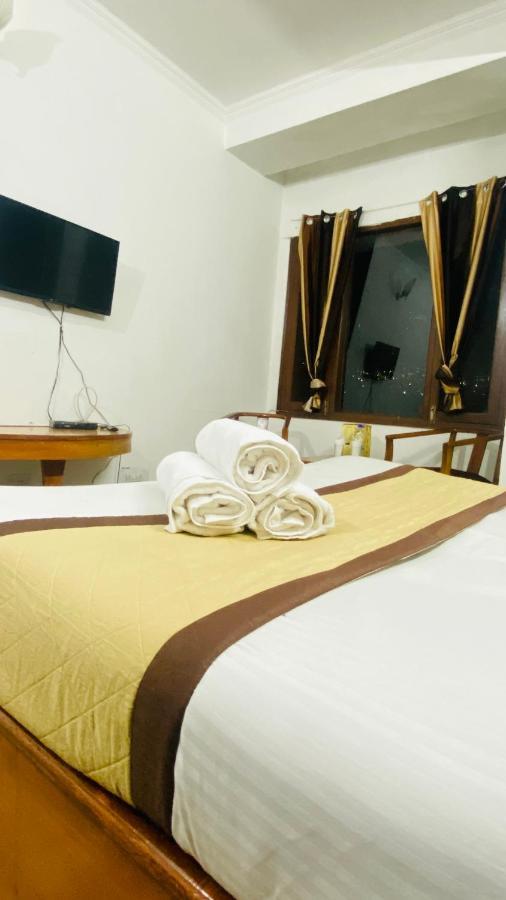 Hotel Tara With Terrace Restaurant Shimla