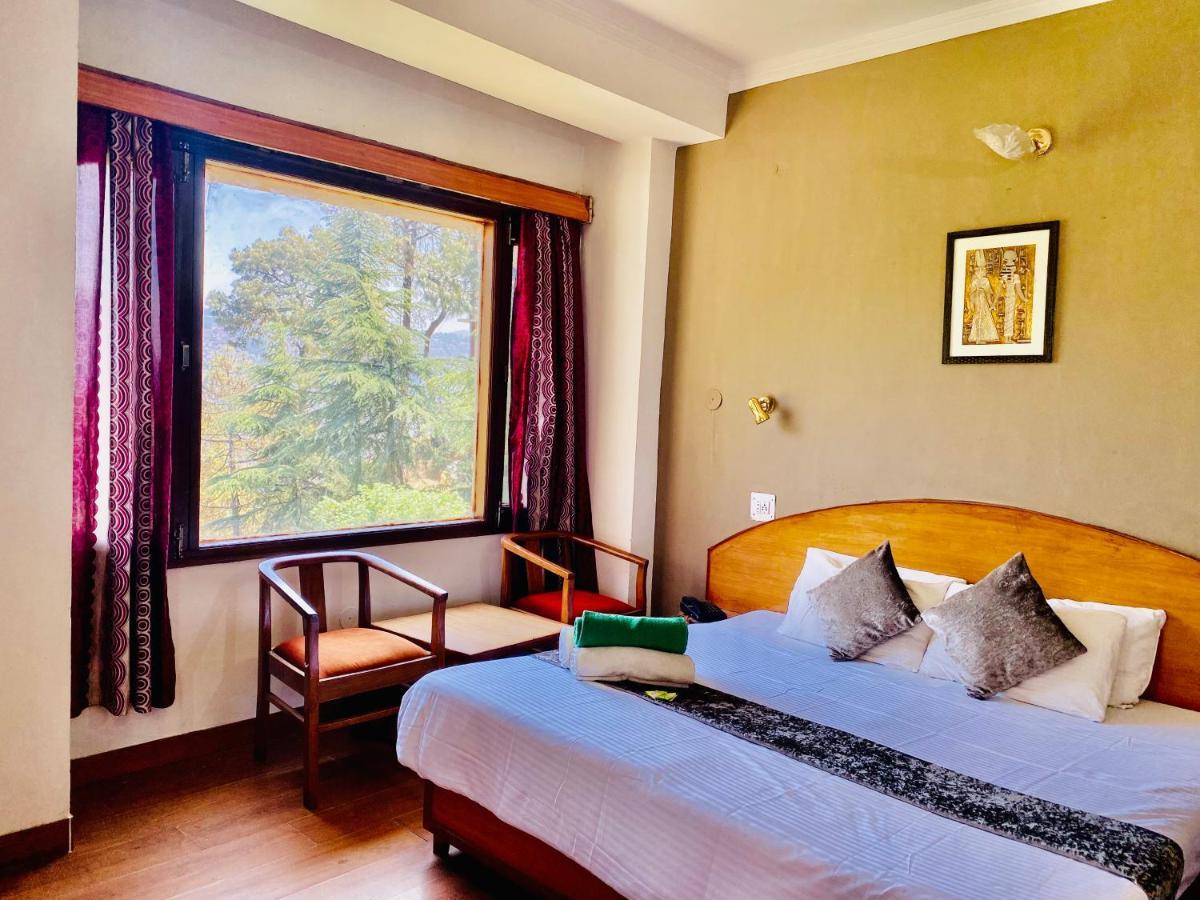 Hotel Tara With Terrace Restaurant Shimla