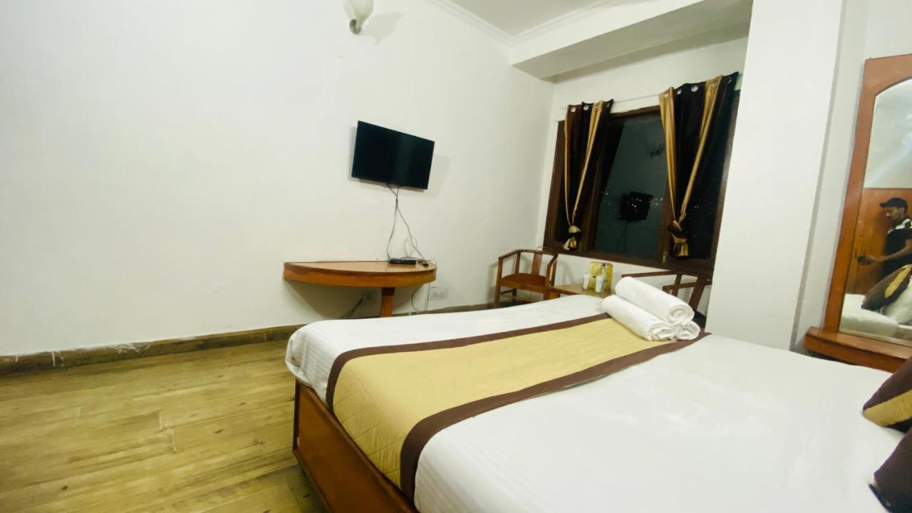 Tara With Terrace Restaurant Hotel 3*