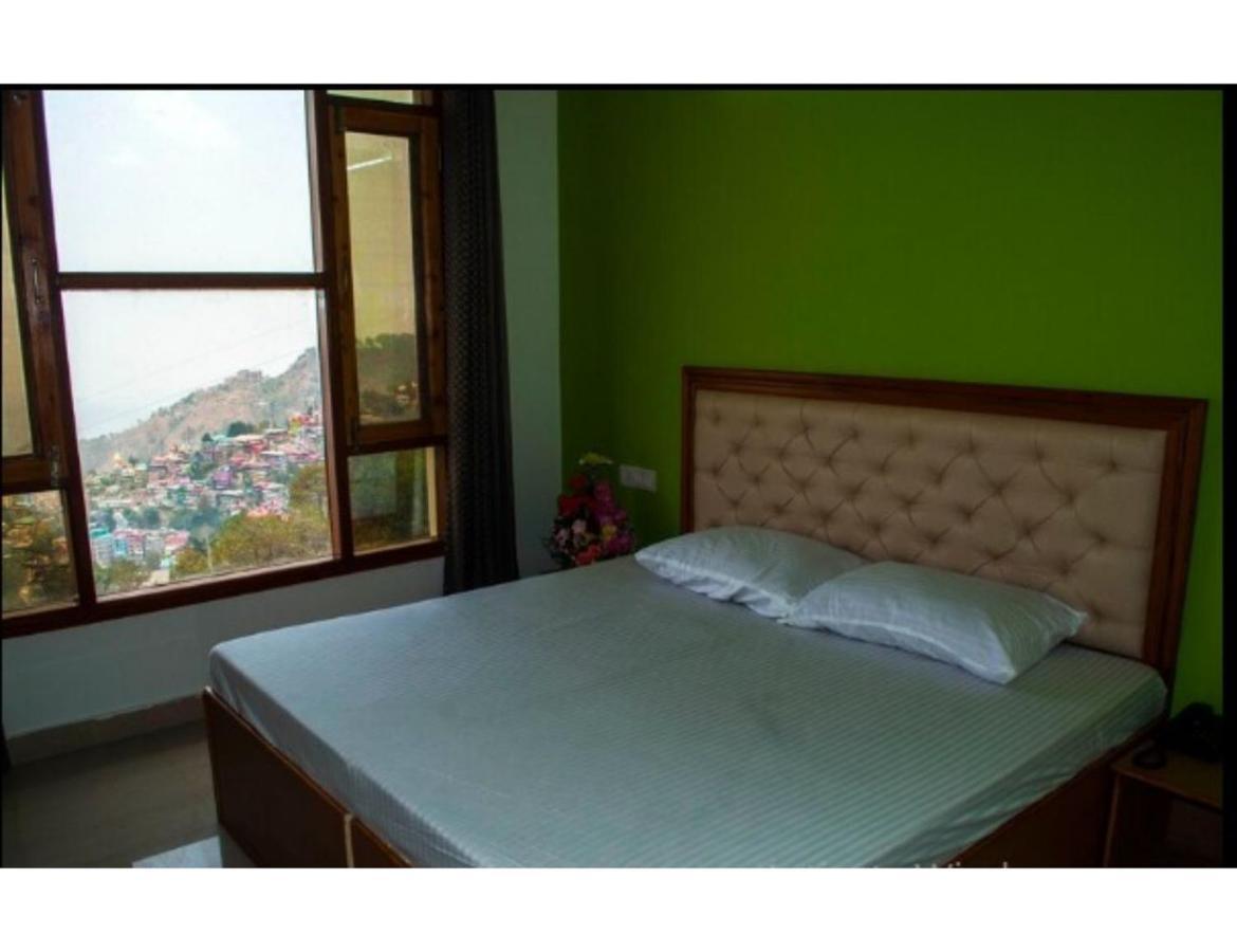 Hotel Divine Hills Shimla 3*