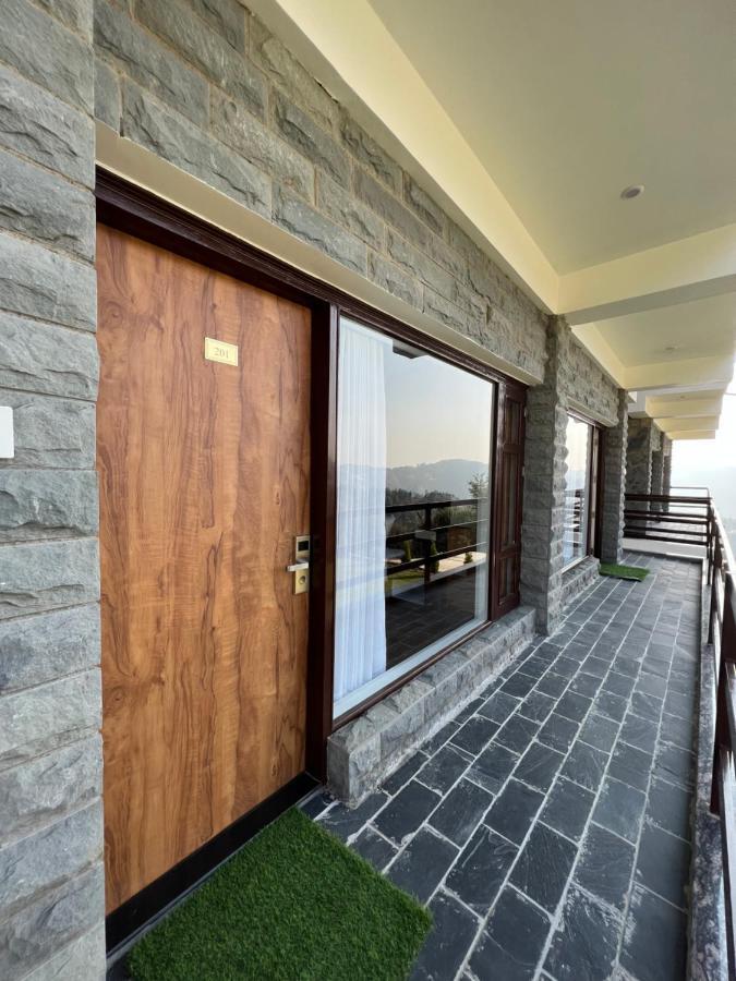 Hotel The Stone Age : A Boutique Shimla