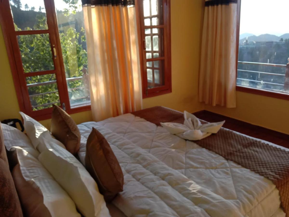 Hotel Floret Sojourn Shimla