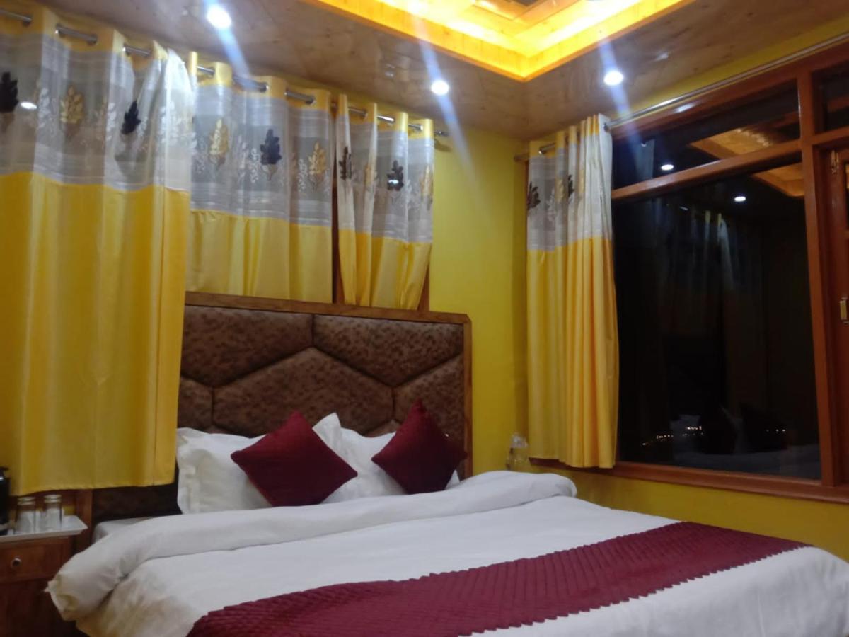 Hotel Floret Sojourn Shimla