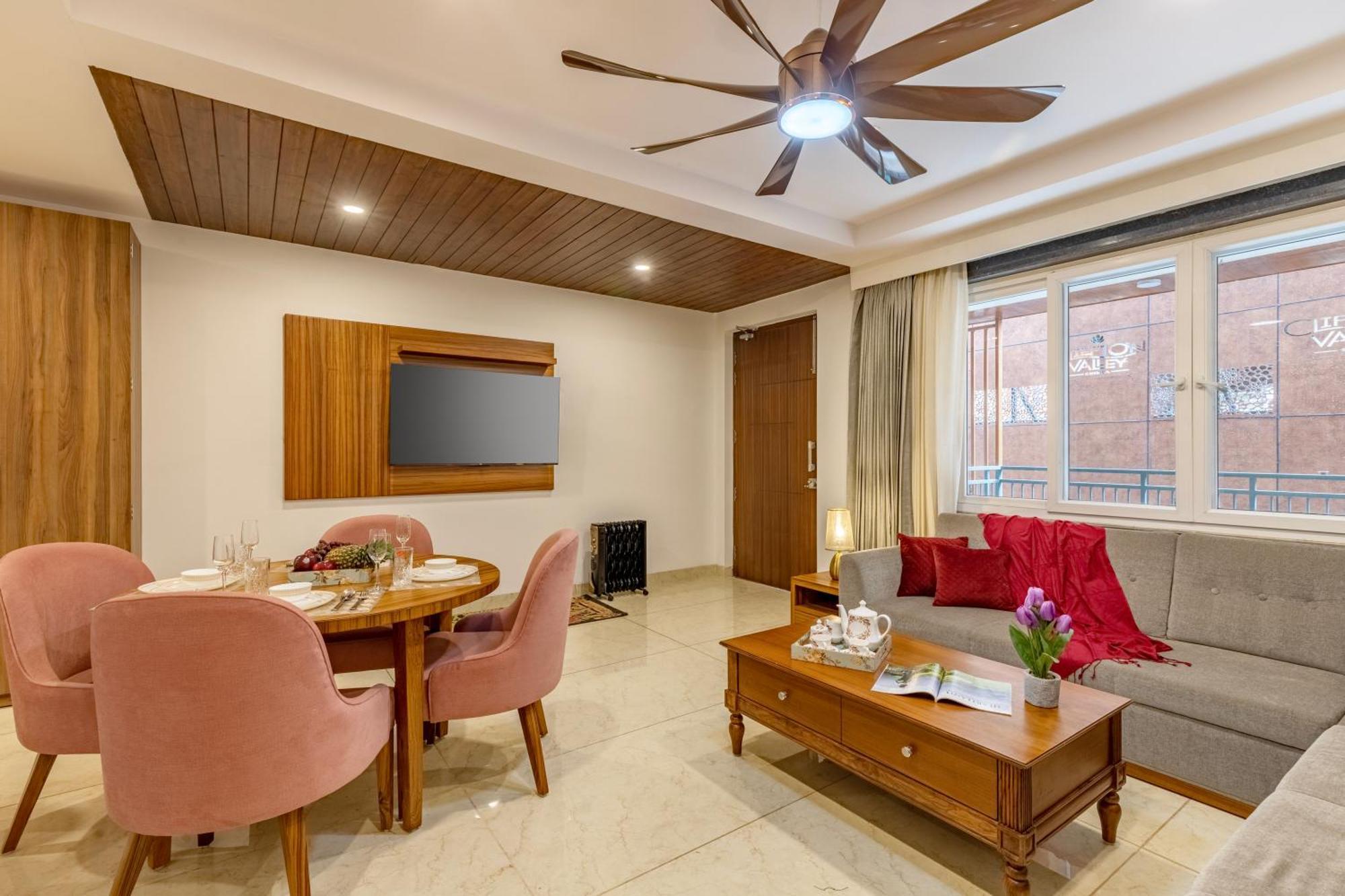 Alaya 2 Bhk With Hill View - Cliff Vista Shimla