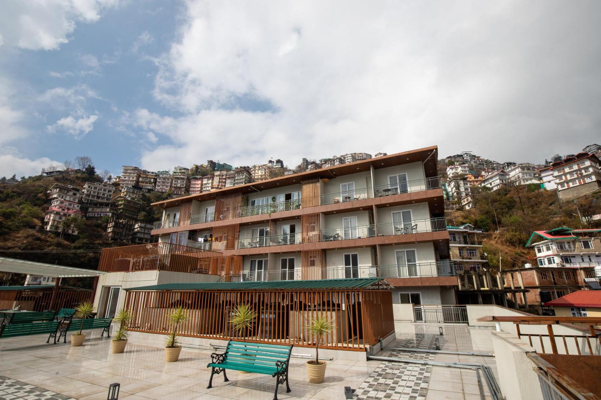Alaya 2 Bhk With Hill View - Cliff Vista *