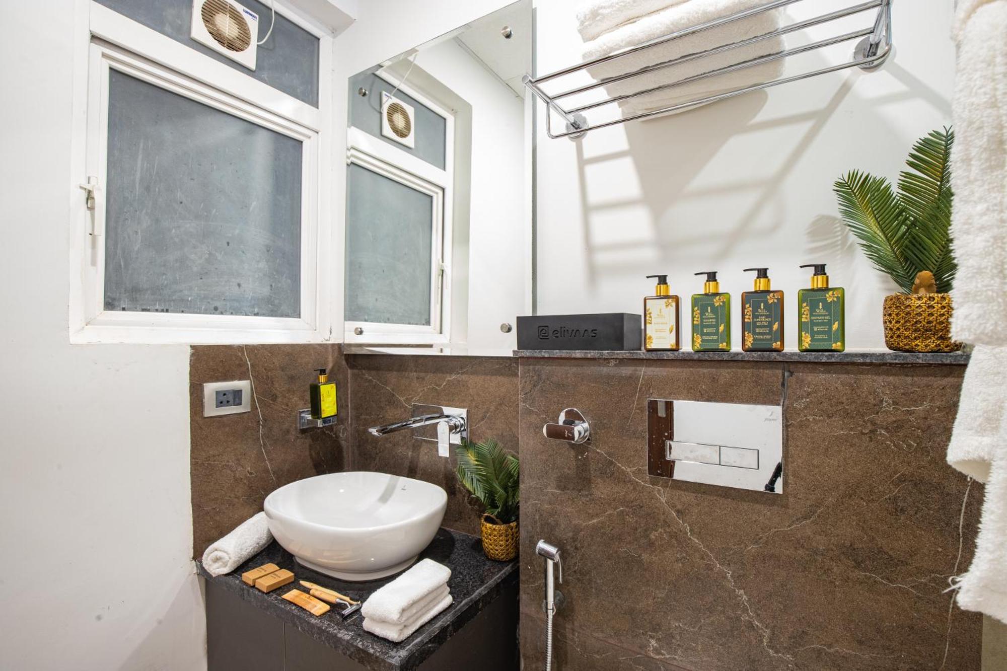 Alaya 2 Bhk With Hill View - Cliff Vista
