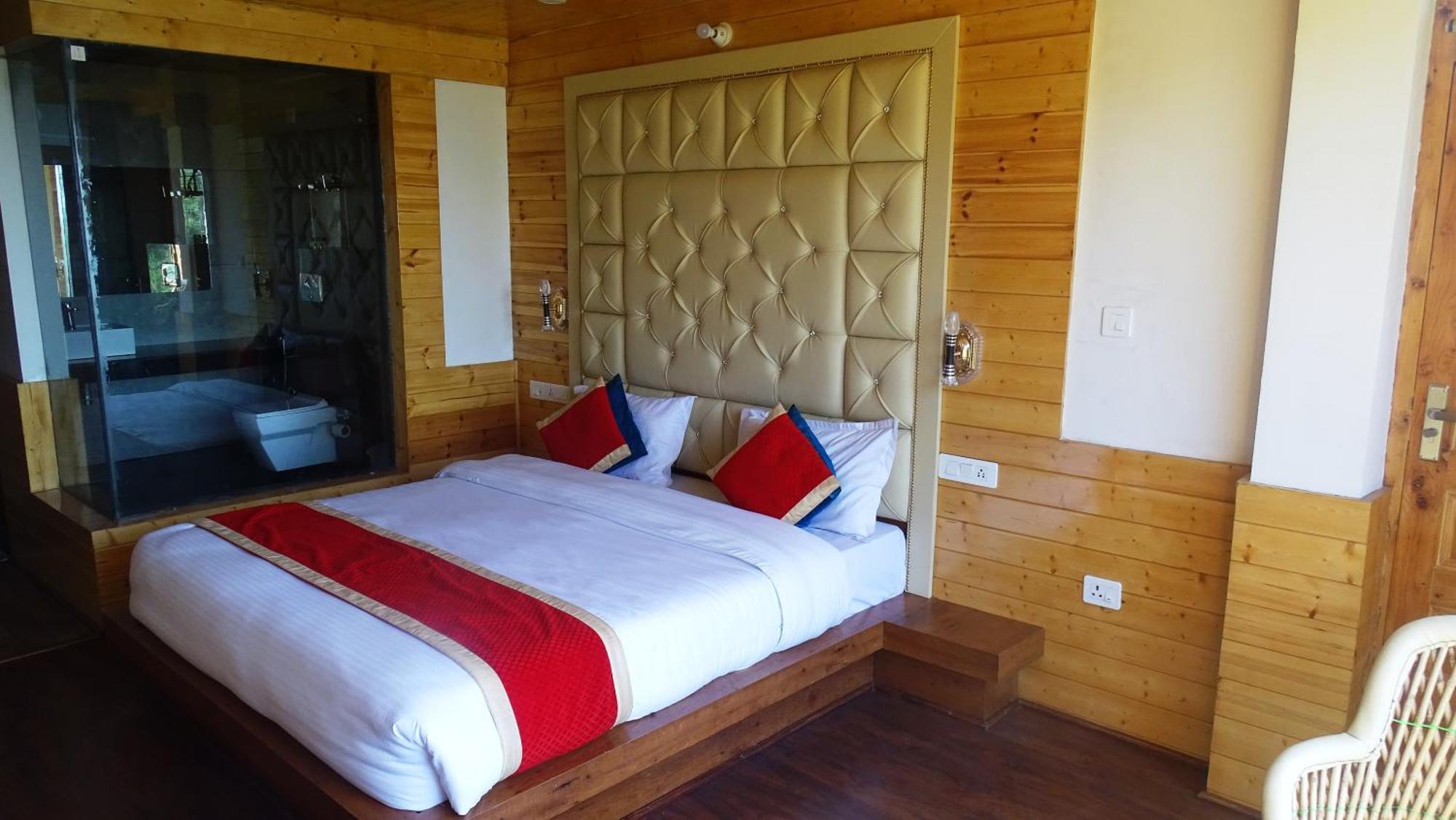 Humble Holiday Kufri Lodge