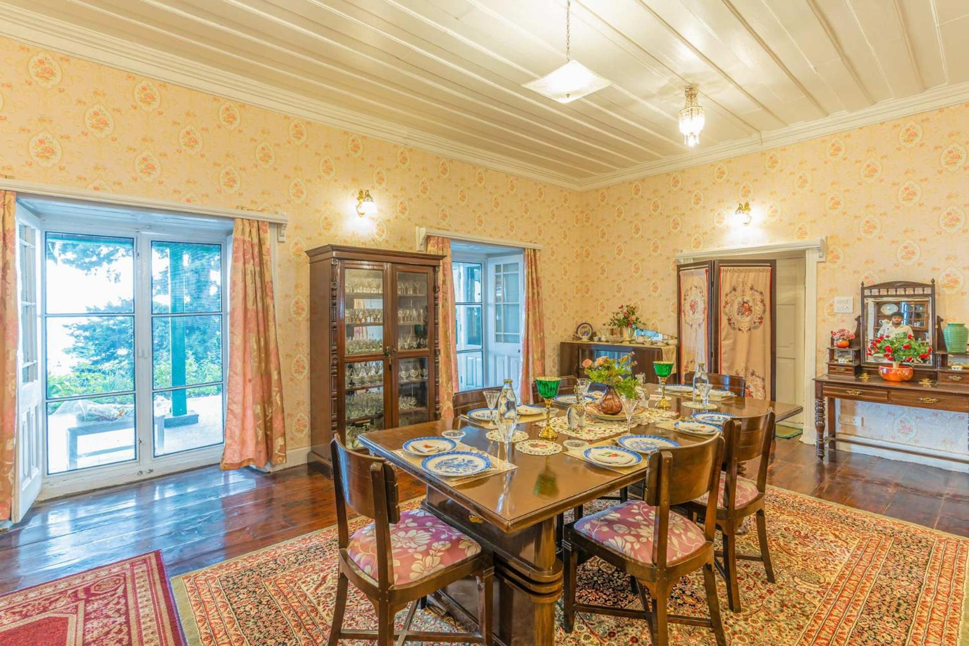 Stayvista At Rose - Bonfire & Scenic View Shimla