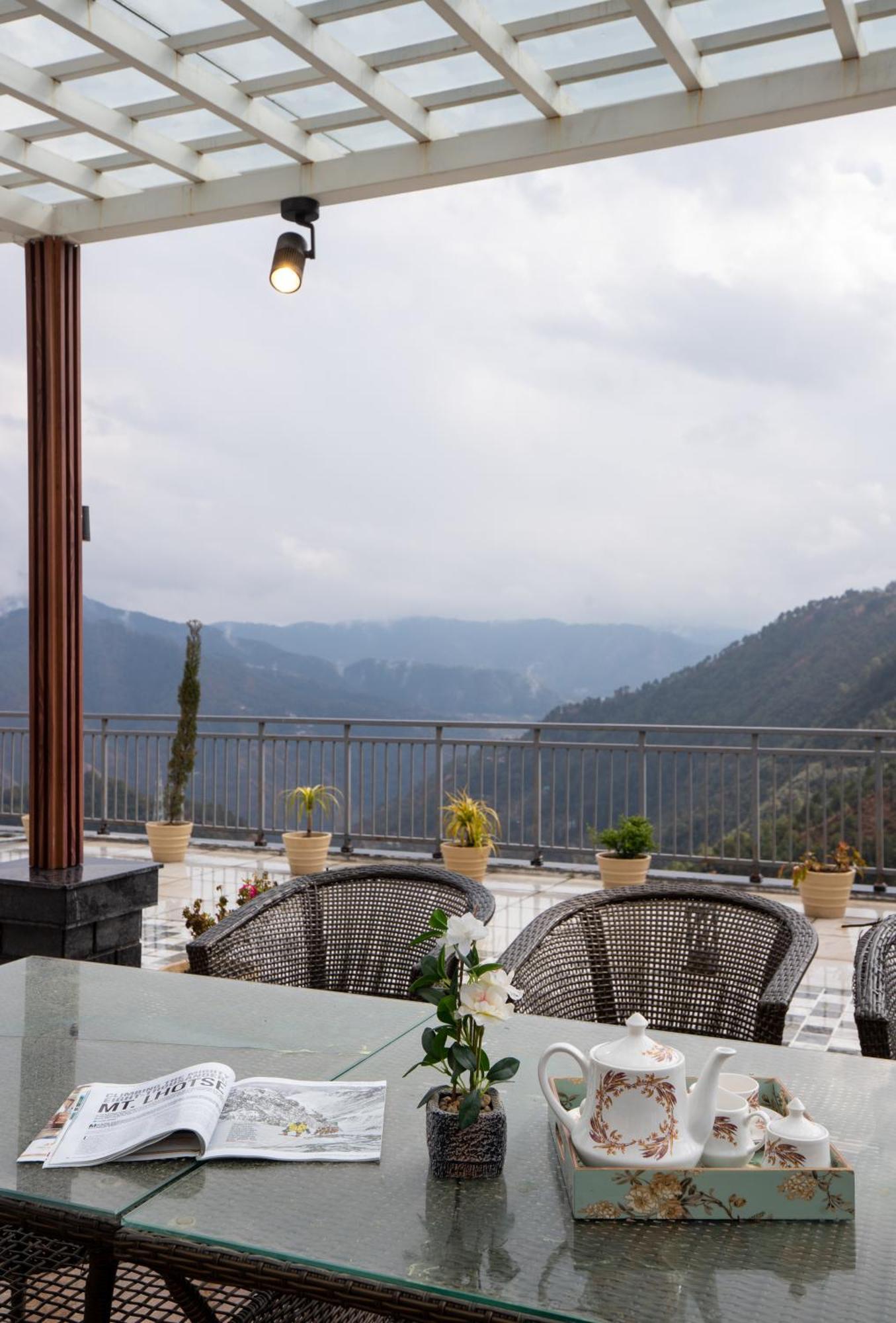 Alaya 2 Bhk With Hill View - Cliff Vista *
