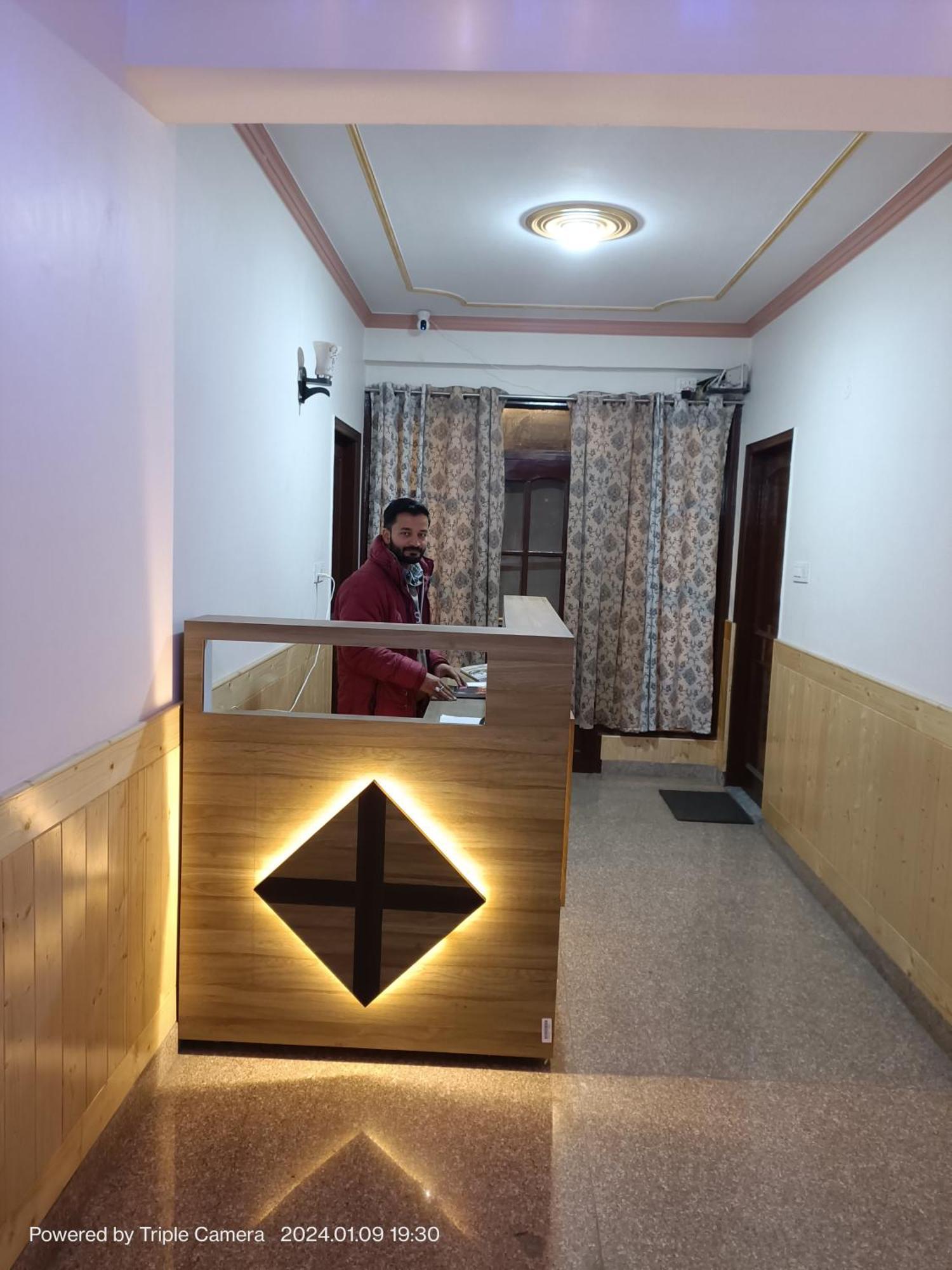 Thakur Shoghi