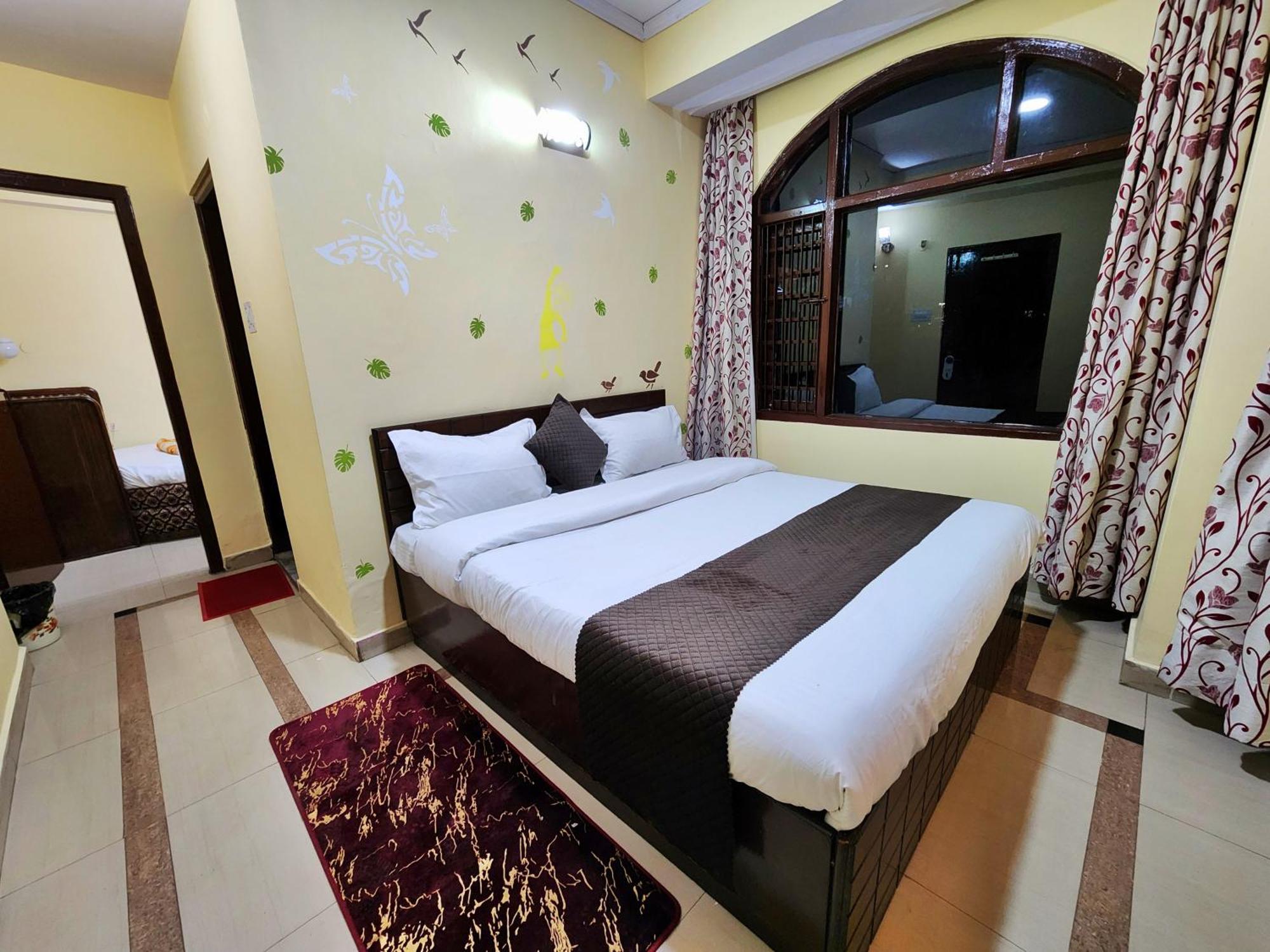 Taj Palace Near Mall Road 3* Shimla