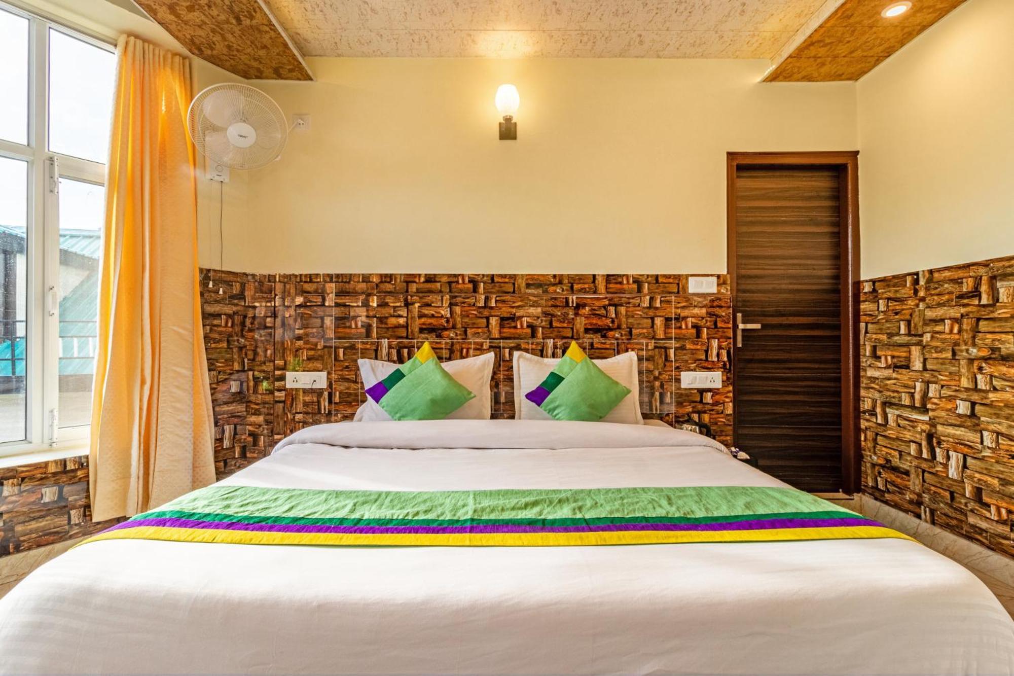 Treebo Srishti Vaikunth With Mountain View Hotel Shimla