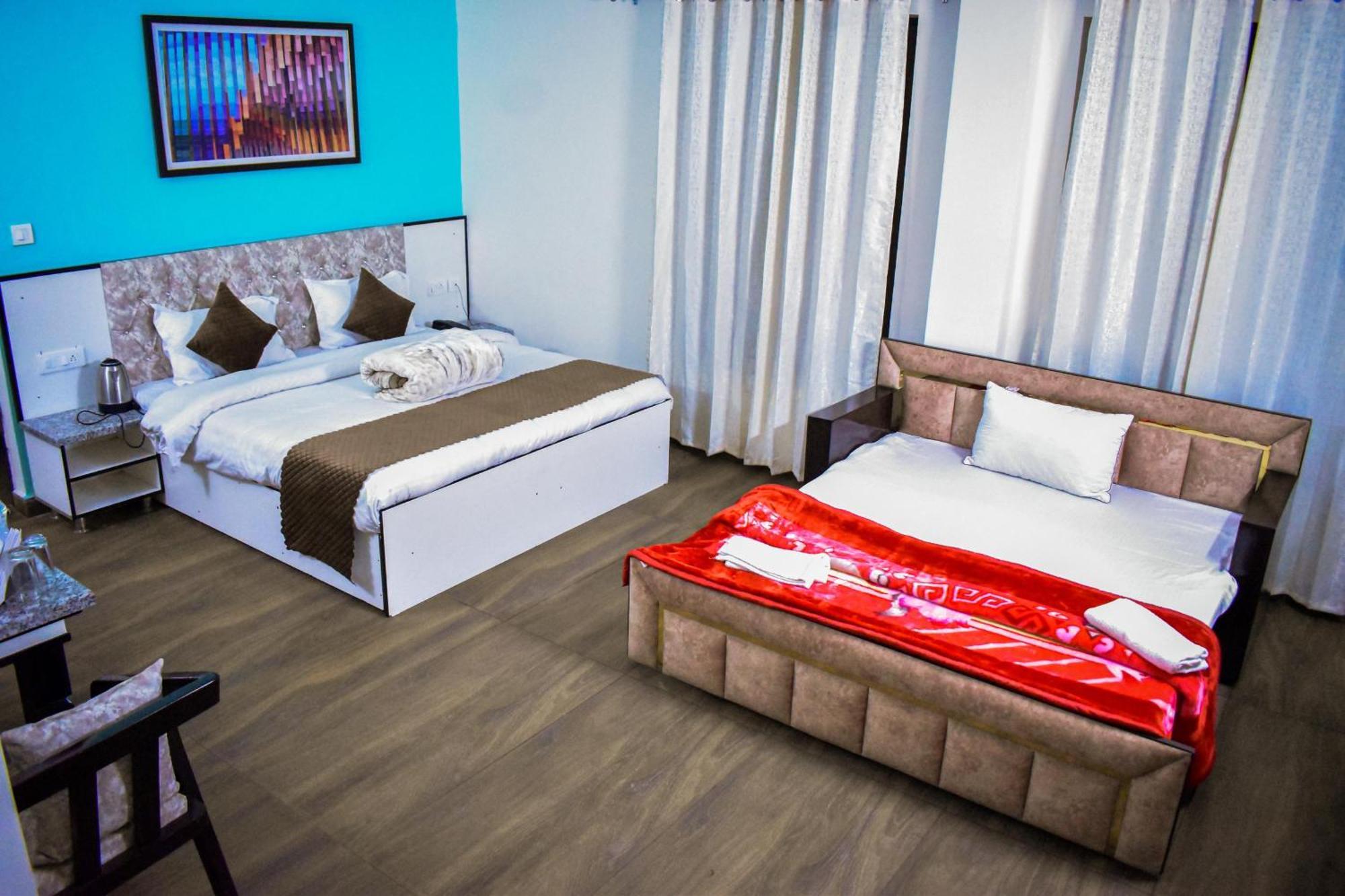 Bed & Breakfast The Ivory Pine Shimla