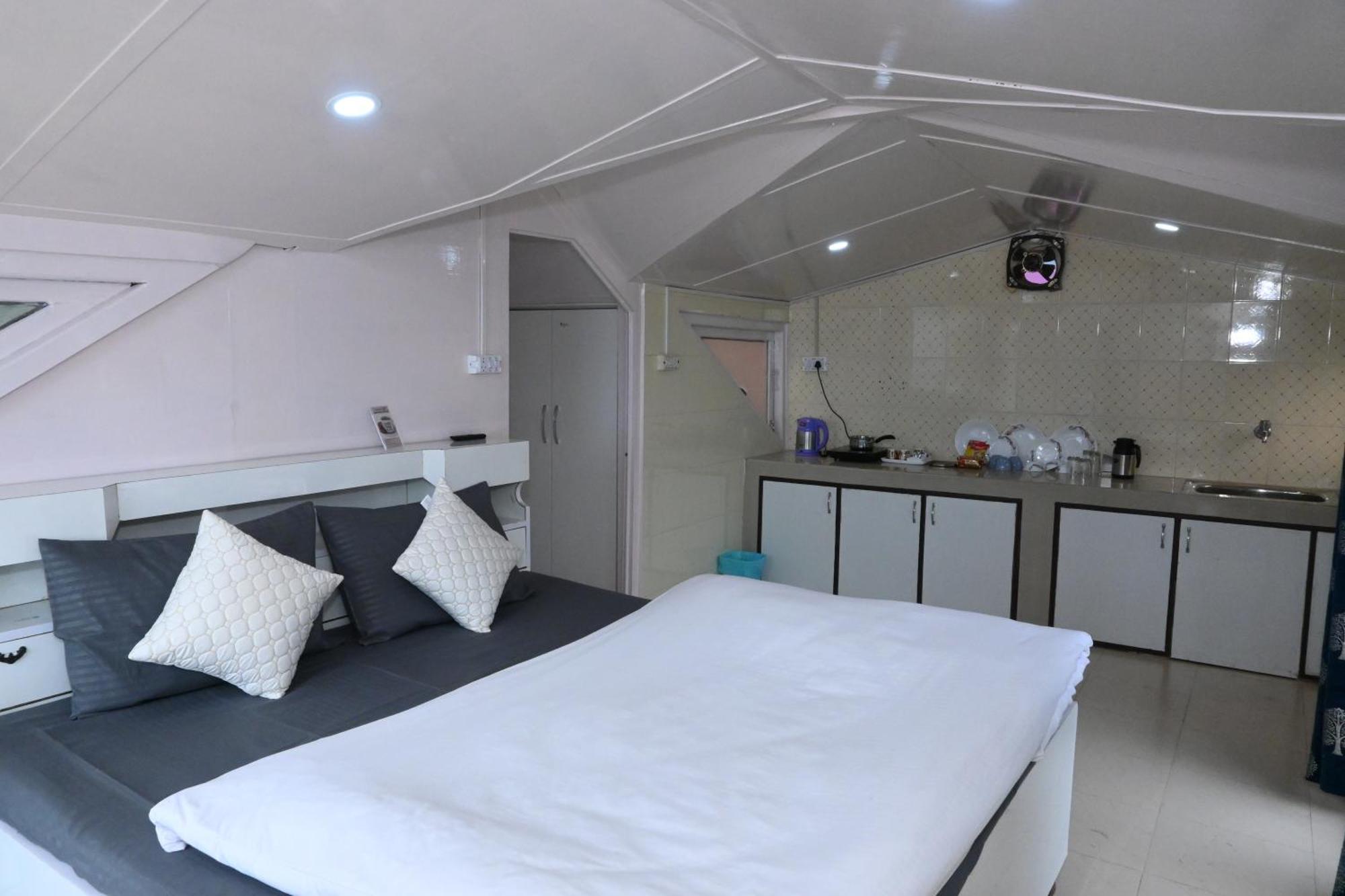 Bed & Breakfast Om Niwas Shimla