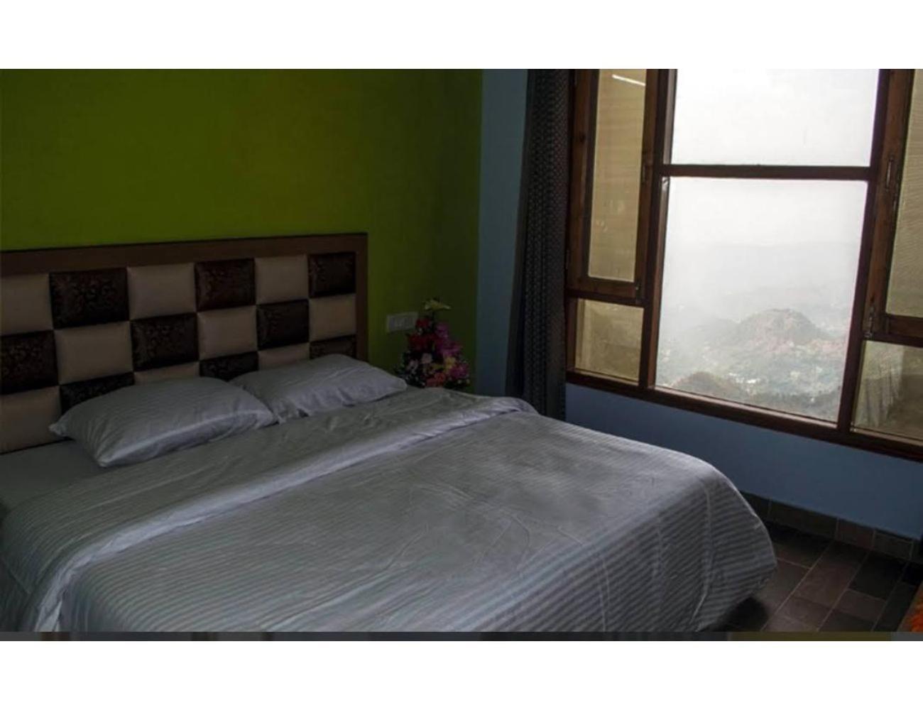 Divine Hills Shimla Hotel