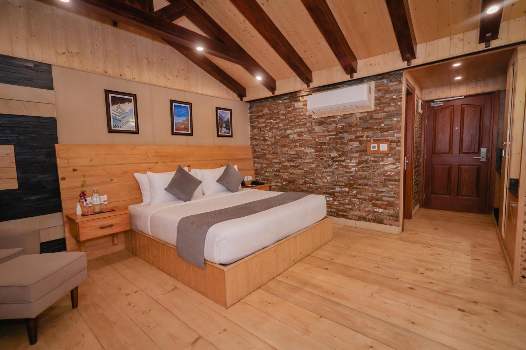 Regenta Mars Valley View Shoghi 3* Shimla