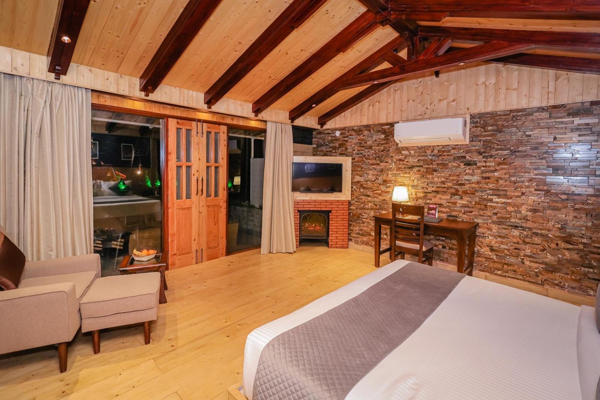 Regenta Mars Valley View Shoghi Hotel Shimla