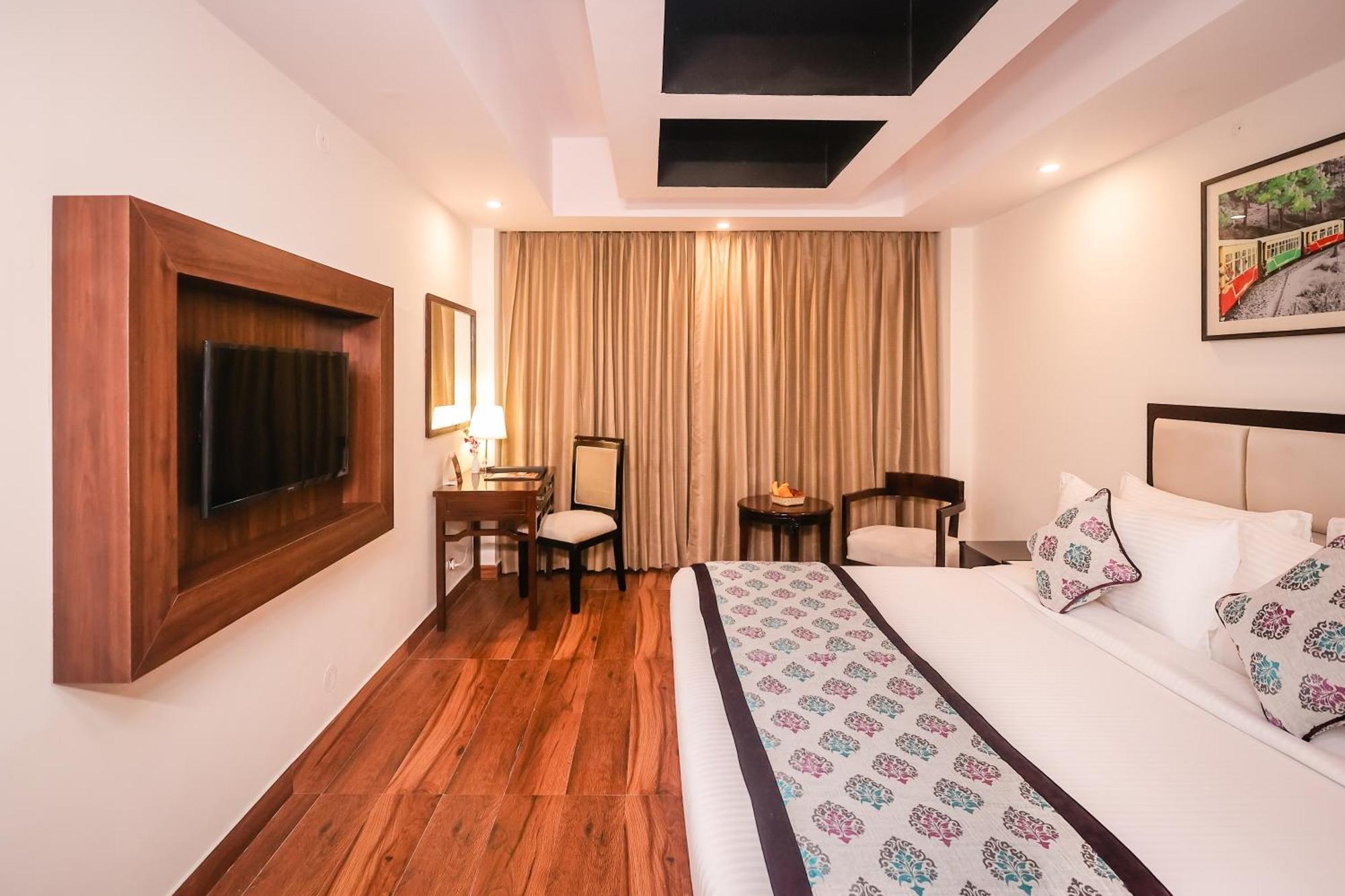 Hotel Regenta Mars Valley View Shoghi 3*