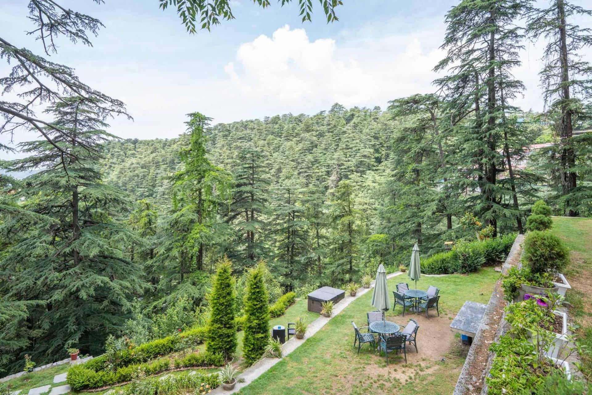 Stayvista At Pine Estate With Outdoor Jacuzzi Villa Shimla