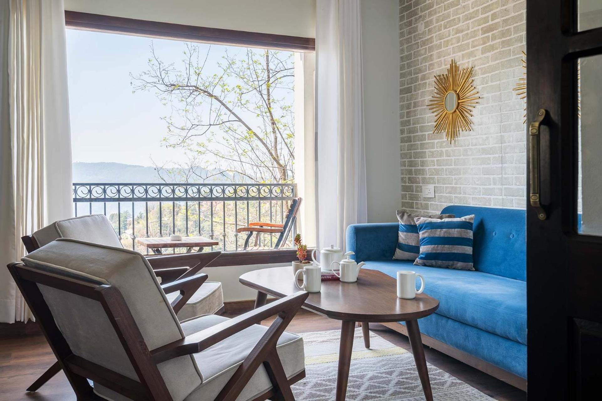 Stayvista At Pine Estate With Outdoor Jacuzzi