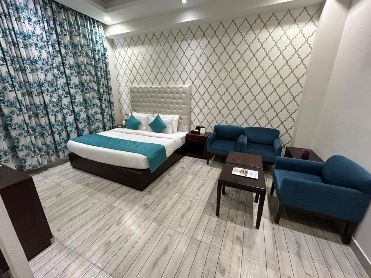 The Orchid 5*