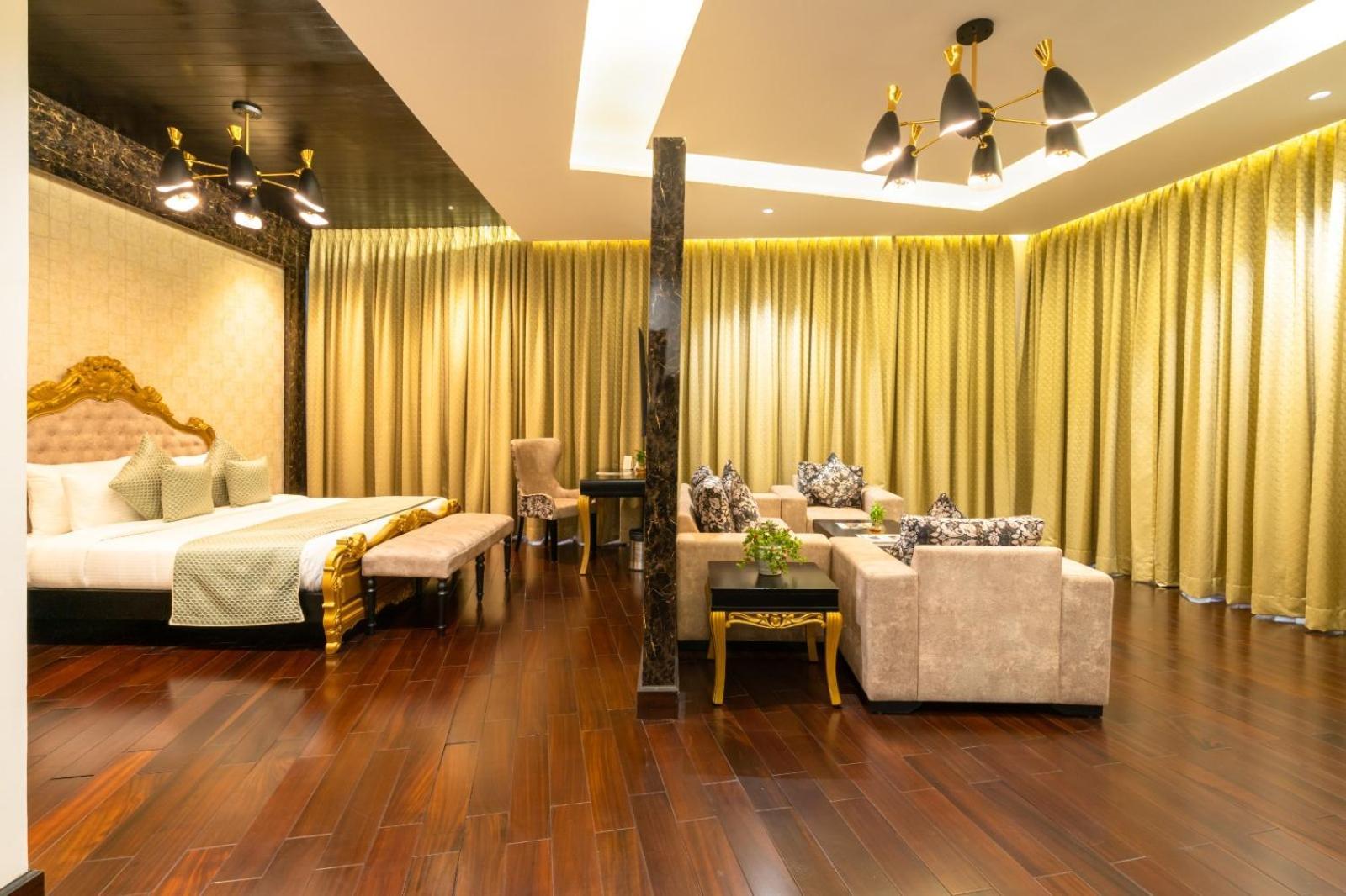 Hotel The Orchid