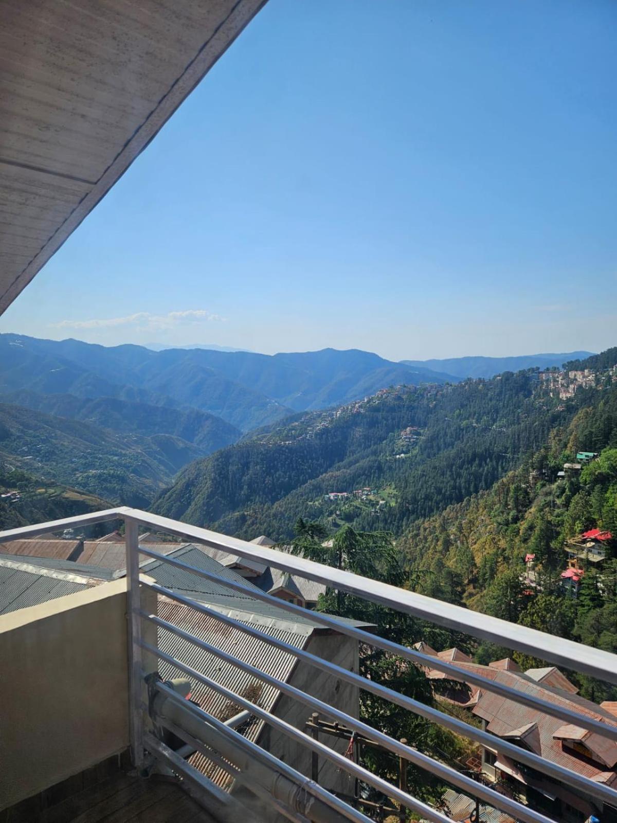 Apartment Cozy Cove - Newly Built 3bhk Duplex With Rare Valley View Shimla