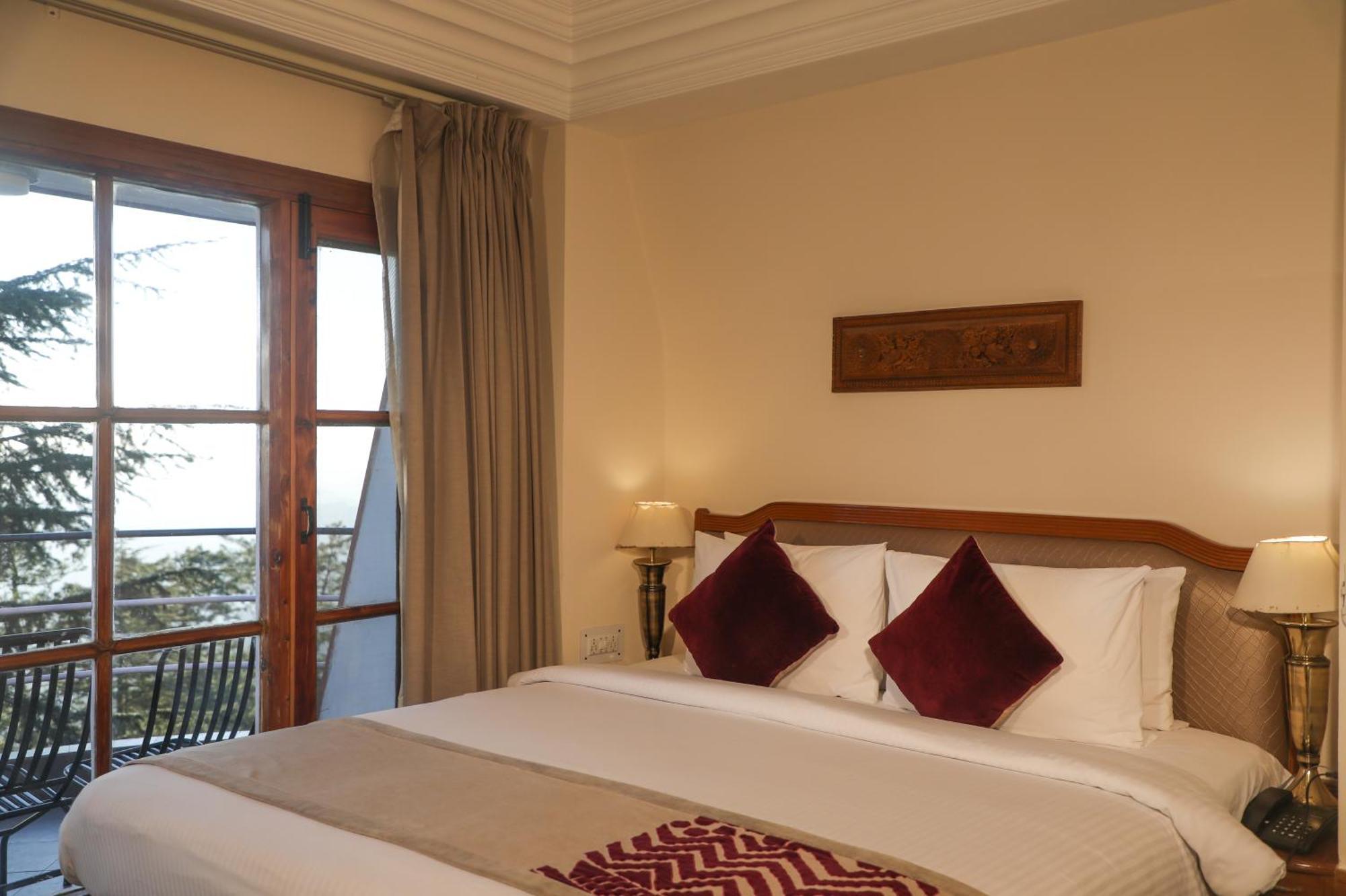 Marigold Sarovar Portico Resort 4*