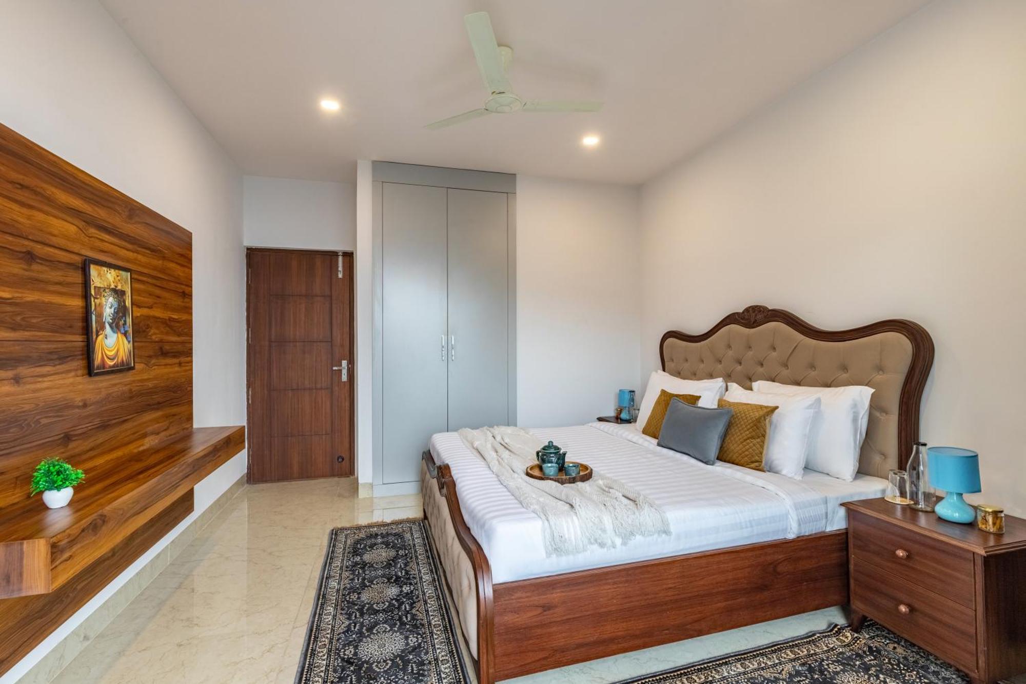Alaya Cliff Mist 2bhk In Panthaghati Apartment *