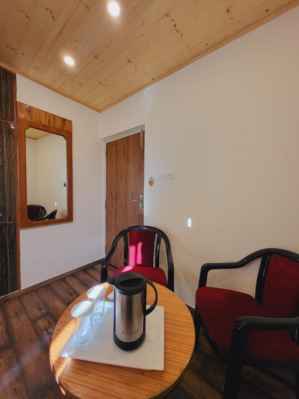 Hotel Maywood Shimla