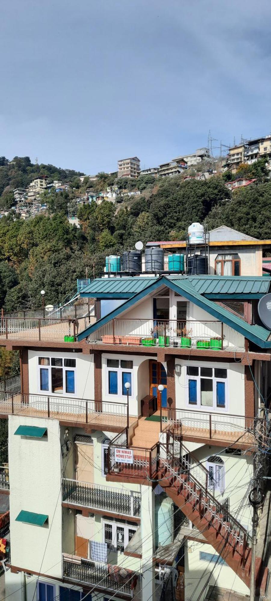 Om Niwas * Shimla