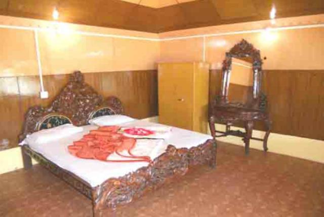 Oyo 43476 Vatika Resort 3*