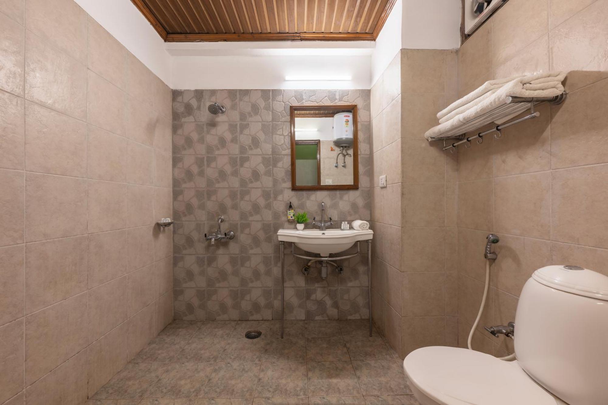 Wingait - Near Mall Road 3* Shimla