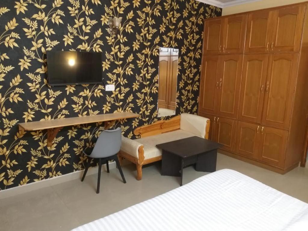 Bed & Breakfast Prestige Shimla