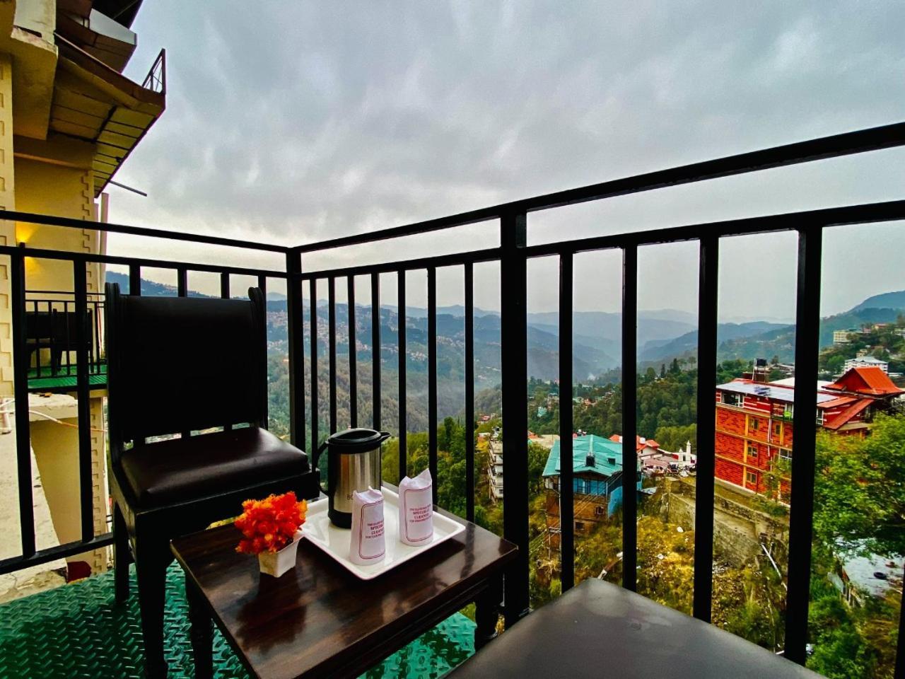 Hotel Aachman Regency With Rooftop Terrace 3*