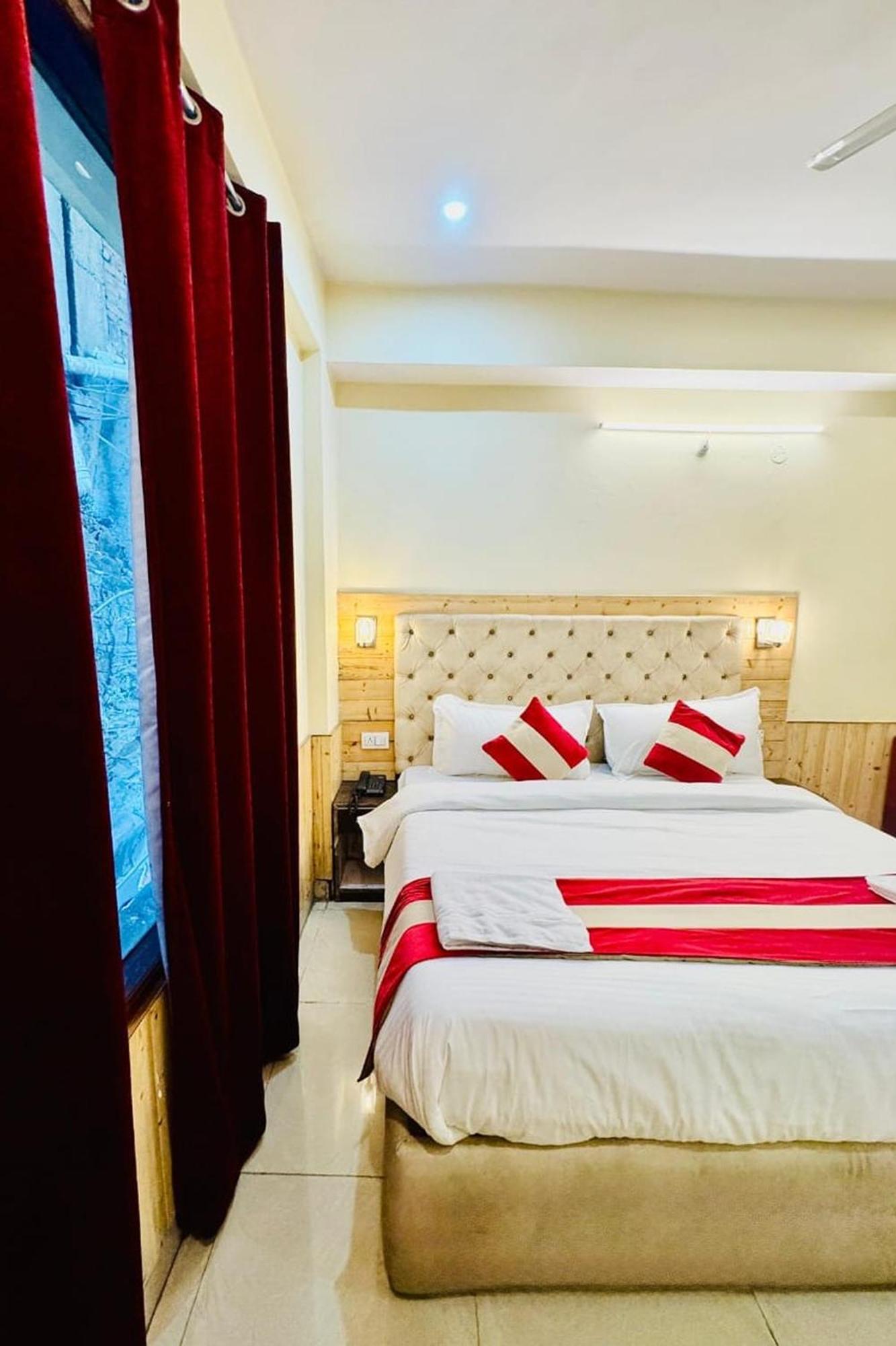 The Royal Vista Hotel 2*