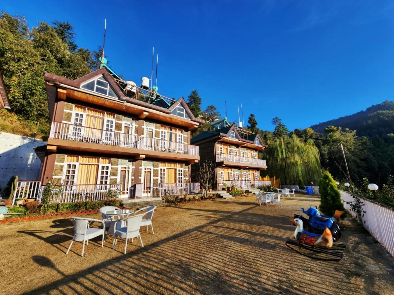 Kamna Hill A Boutique Resort 4*