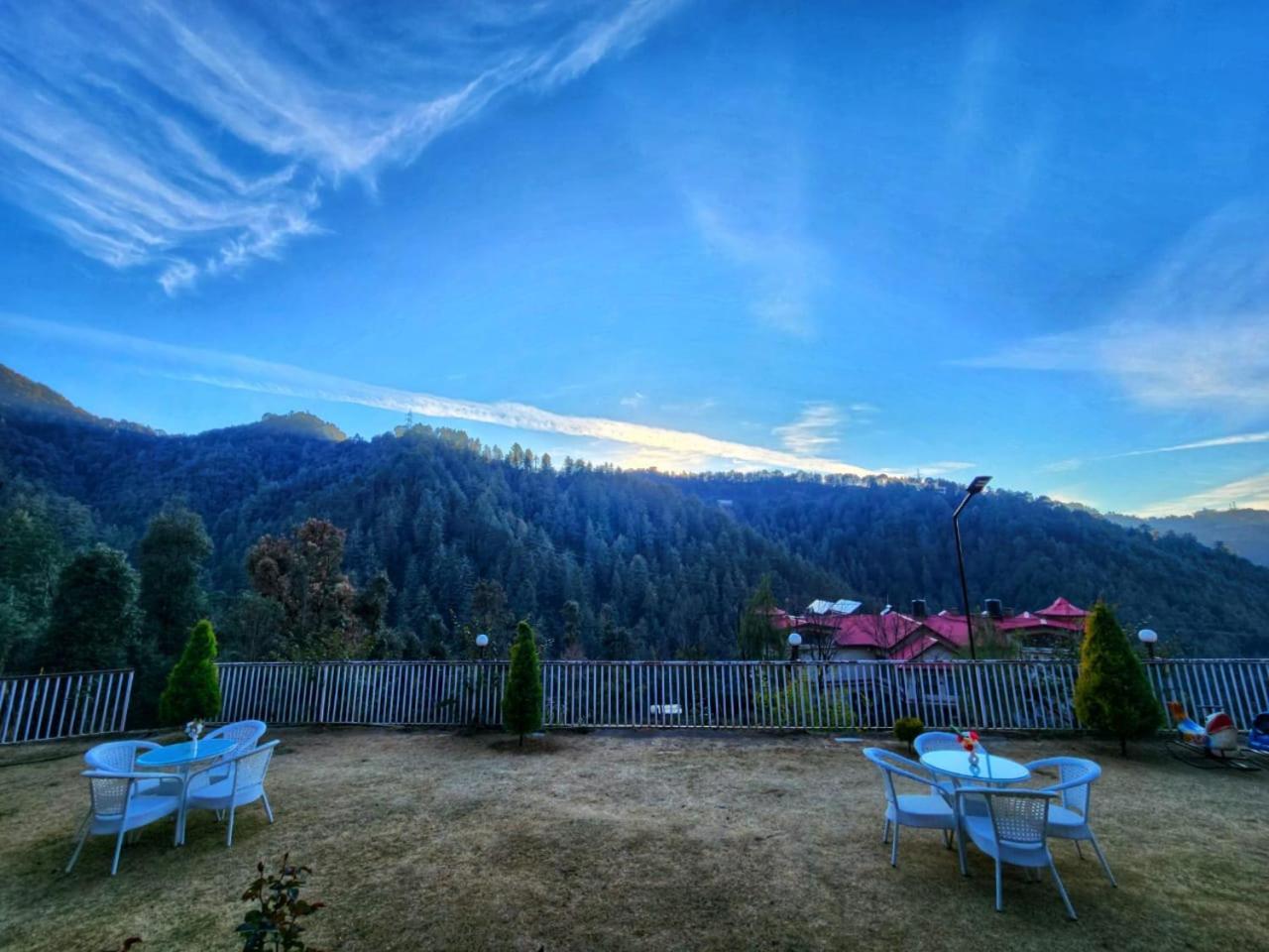 Resort Kamna Hill A Boutique Shimla