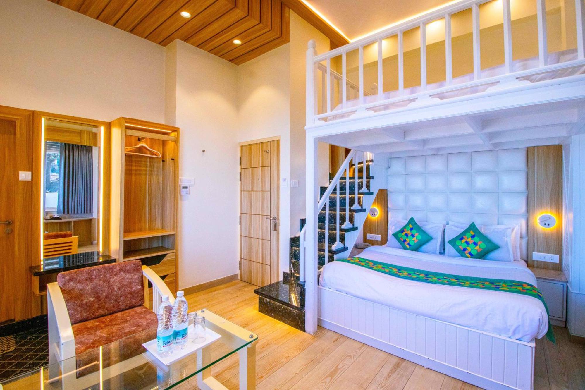 Treebo Varuna With Mountain View Hotel Shimla
