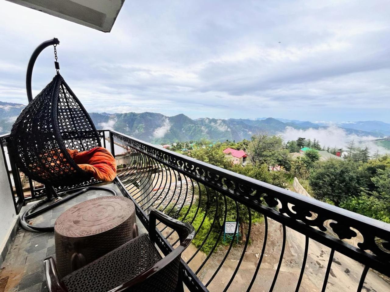 Staynest Mashobra With Balcony Hotel Shimla