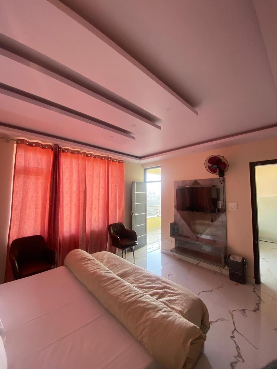 Harmony Heights Hotel
