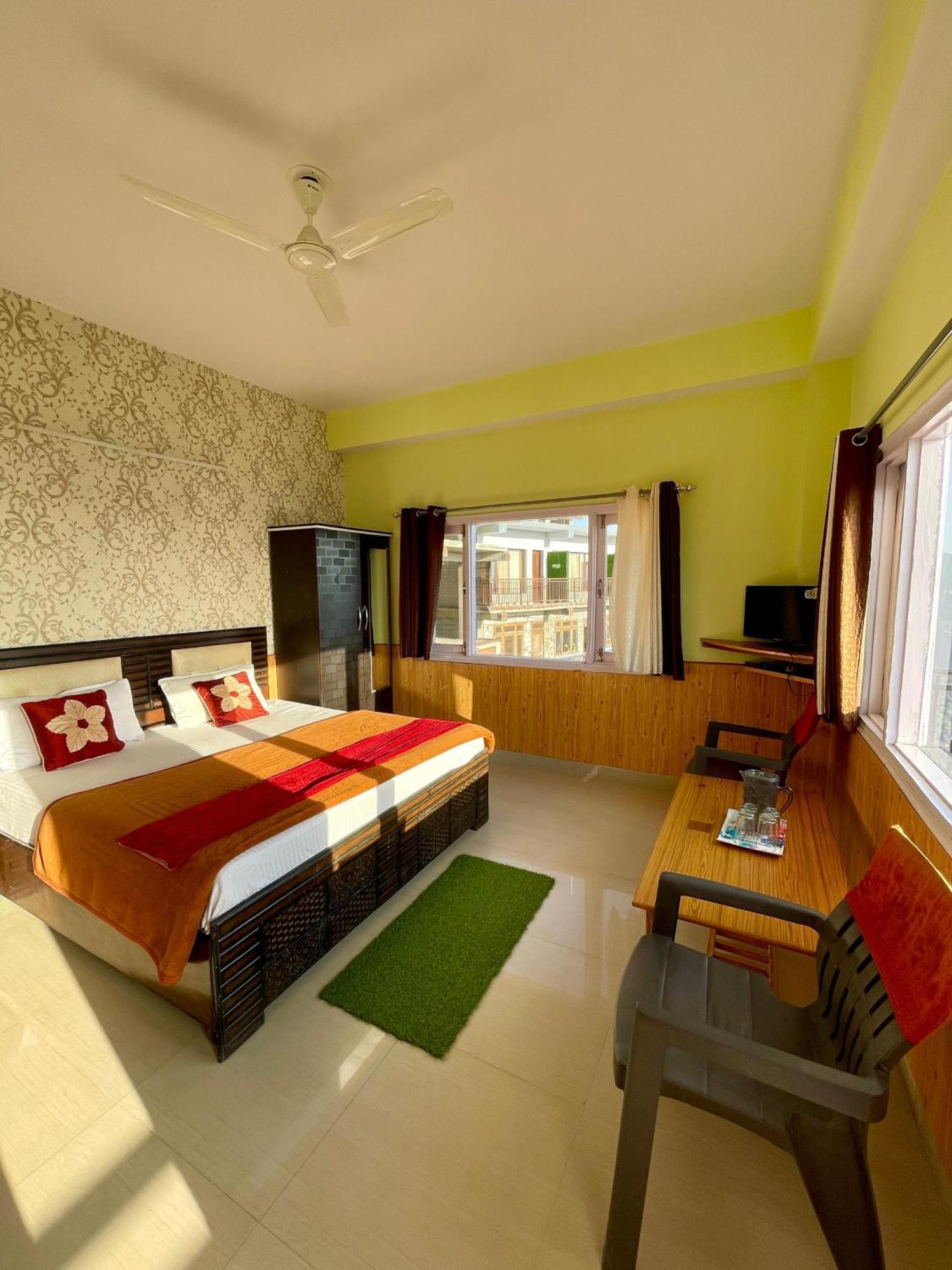 Hills Hotel Shimla