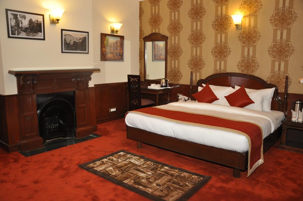 Southgate 3*